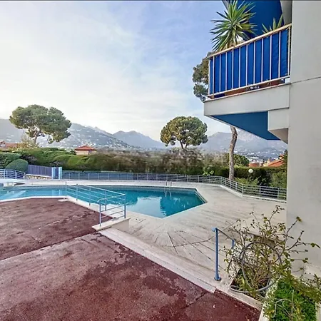 Apartment Proche *